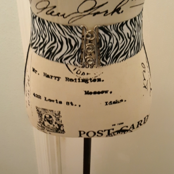 EUC zebra print wide stretch belt Medium - Picture 3 of 5